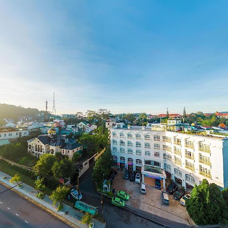 Ngoc Phat Dalat Hotel Da Lat Exterior foto