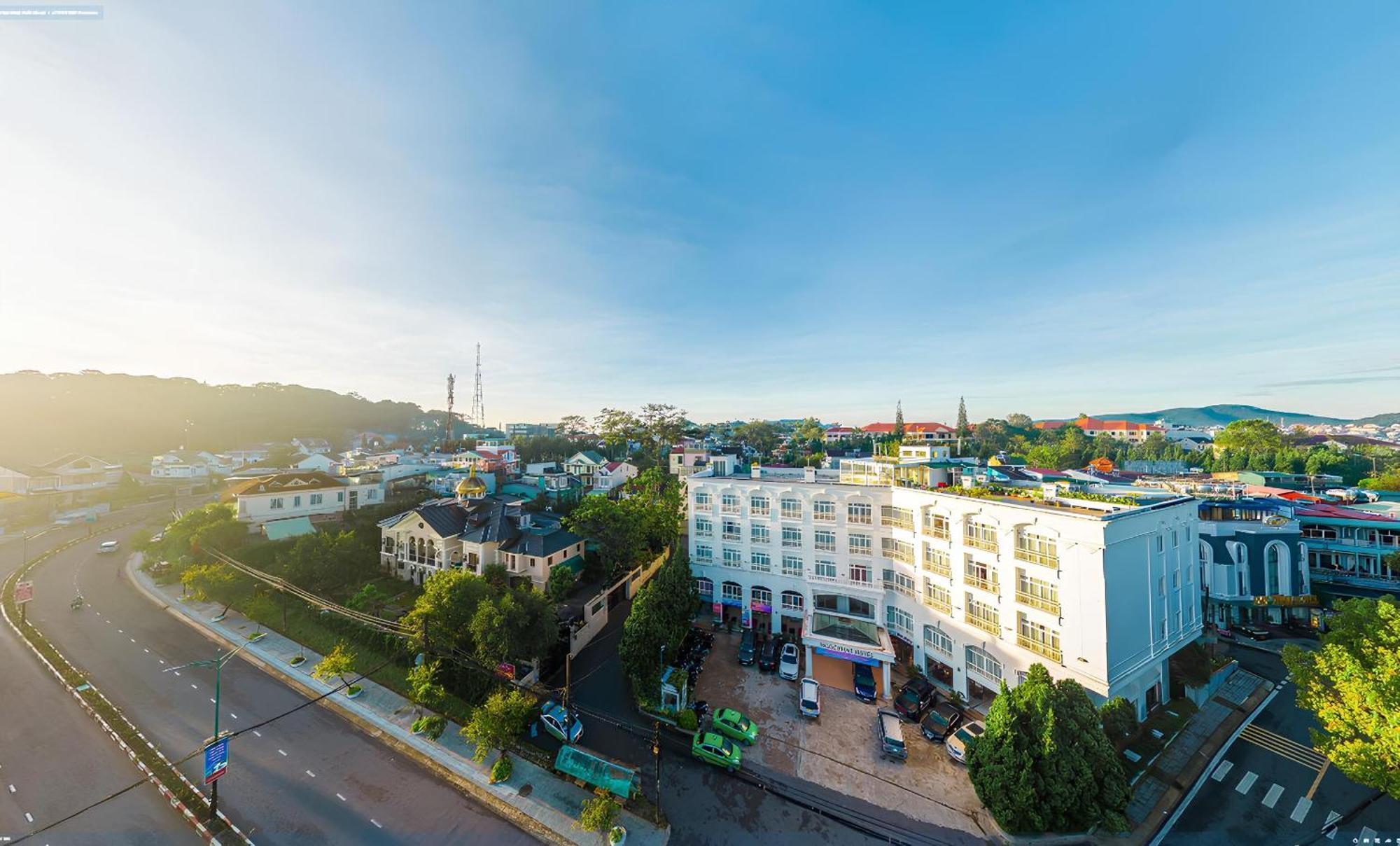 Ngoc Phat Dalat Hotel Da Lat Exterior foto